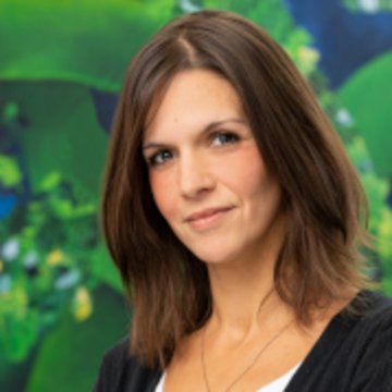 Janine Gamon